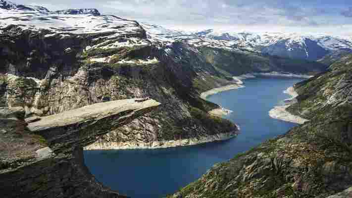 Why Norway is teaching travellers to travel