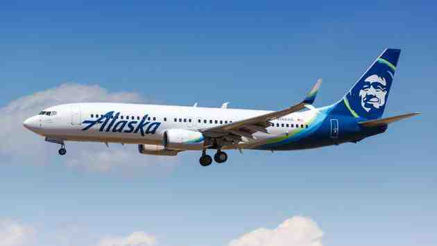 Alaska Airlines' Elite Flyers Will Also Earn American Airlines Benefits in 2021