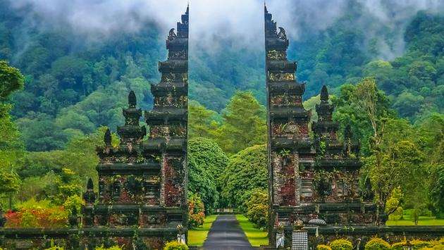 Indonesia To Reopen Tourism in July 2021