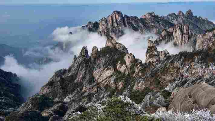 China’s spectacular mountains encased in ice